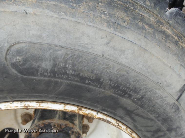 image for item DA9361 1995 Freightliner FLD semi truck