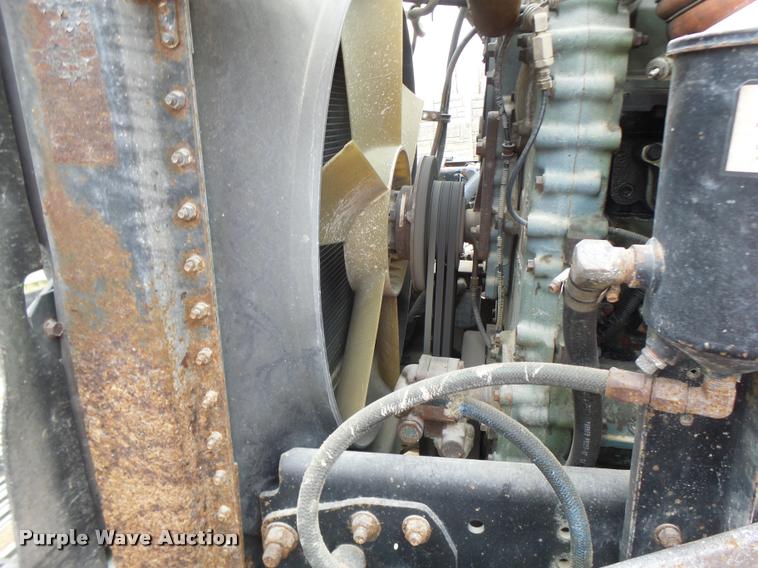 image for item DA9361 1995 Freightliner FLD semi truck