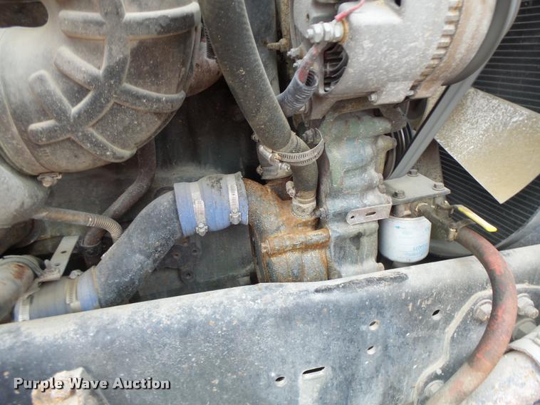 image for item DA9361 1995 Freightliner FLD semi truck