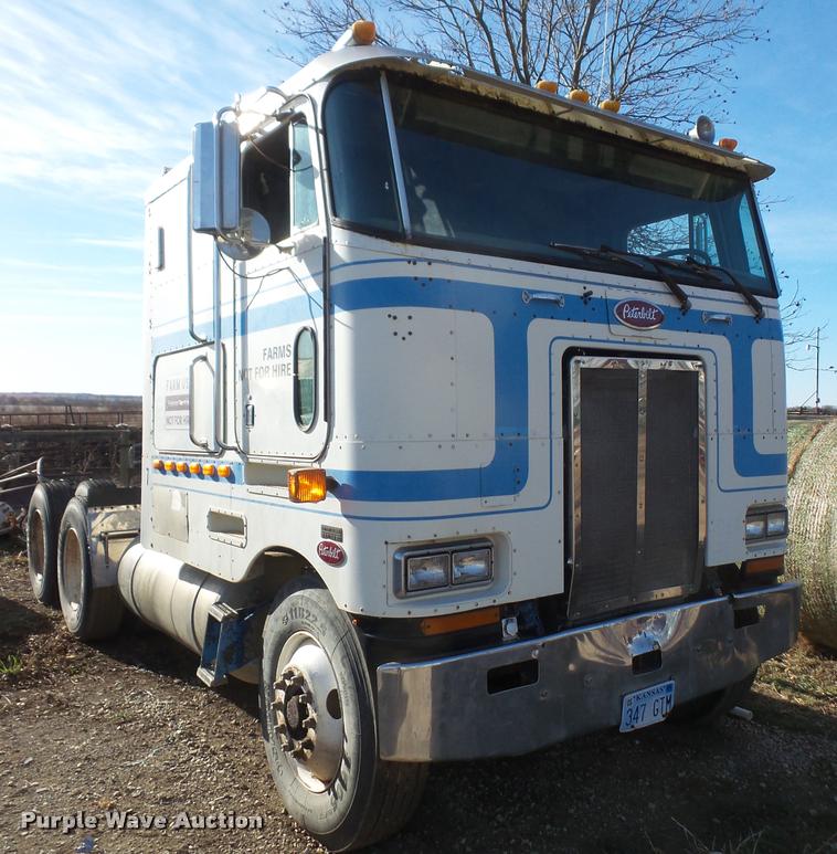 image for item DB2845 1991 Peterbilt 362 semi truck