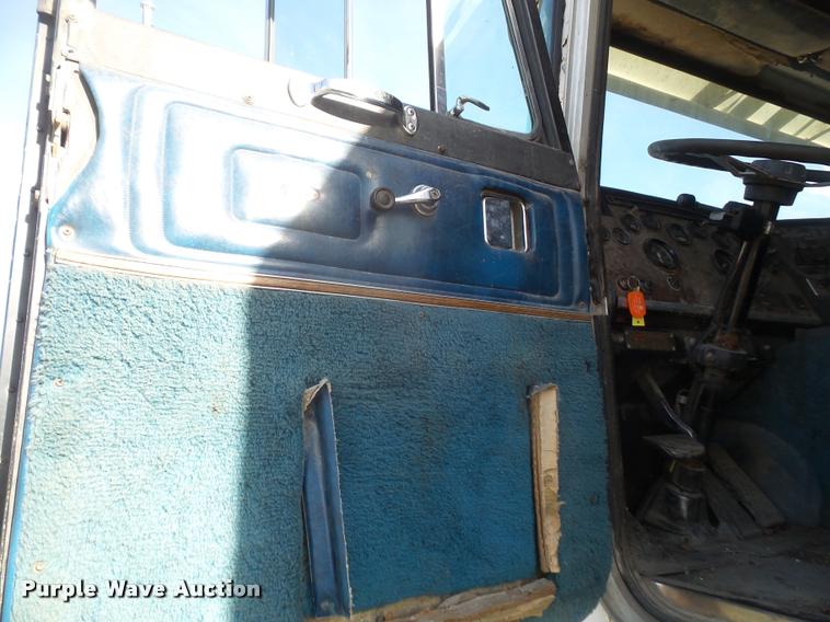 image for item DB2845 1991 Peterbilt 362 semi truck