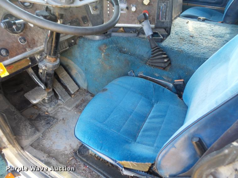 image for item DB2845 1991 Peterbilt 362 semi truck