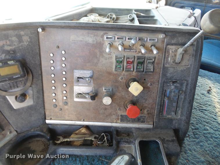 image for item DB2845 1991 Peterbilt 362 semi truck