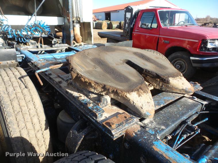 image for item DB2845 1991 Peterbilt 362 semi truck