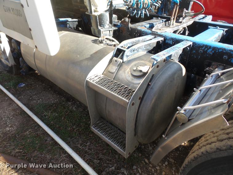 image for item DB2845 1991 Peterbilt 362 semi truck