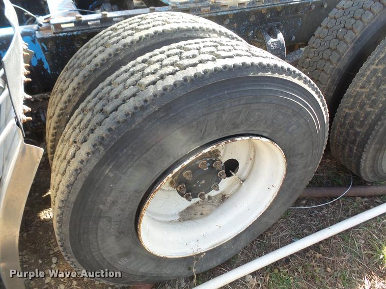 image for item DB2845 1991 Peterbilt 362 semi truck