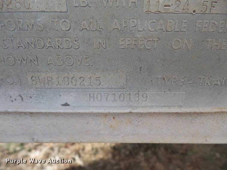 image for item DB2846 1973 Fruehauf H0710139 double hopper grain trailer