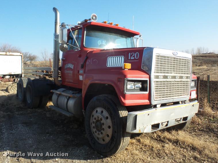 image for item DB2907 1983 Ford LTL9000 semi truck