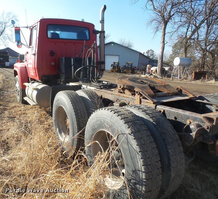 image for item DB2907 1983 Ford LTL9000 semi truck