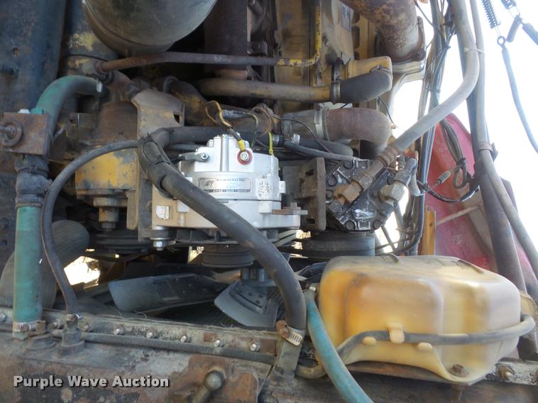 image for item DB2907 1983 Ford LTL9000 semi truck