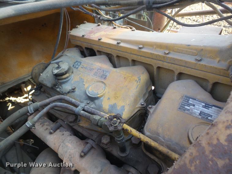 image for item DB2907 1983 Ford LTL9000 semi truck