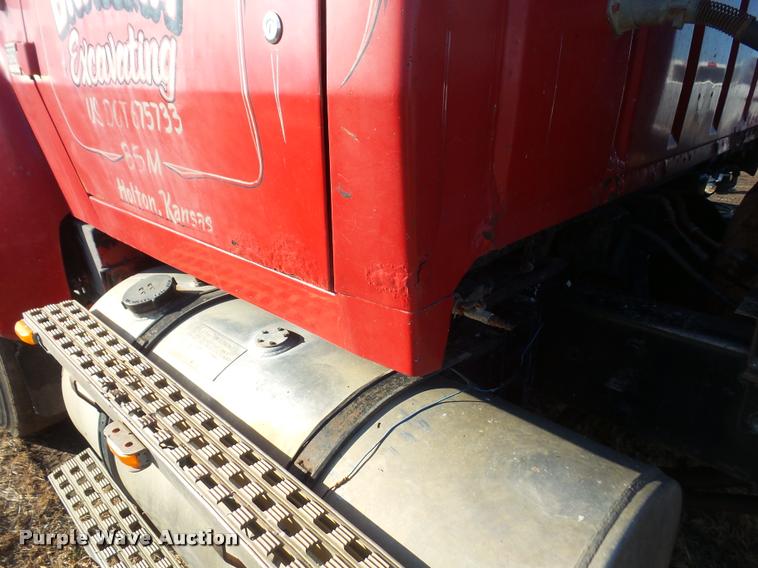 image for item DB2907 1983 Ford LTL9000 semi truck