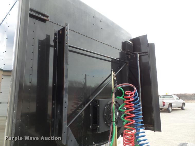 image for item DB2958 2006 Kenworth T600 semi truck