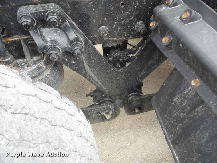 image for item DB2958 2006 Kenworth T600 semi truck