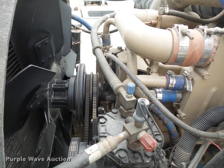 image for item DB2959 1991 International 8200 semi truck