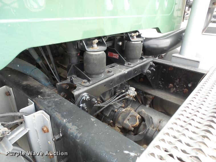 image for item DB2959 1991 International 8200 semi truck