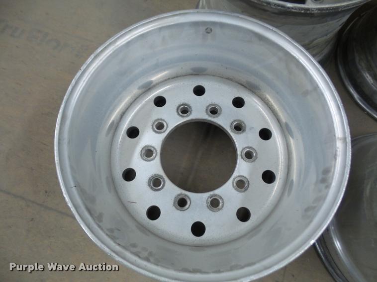 image for item DC9018 (4) aluminum wheels