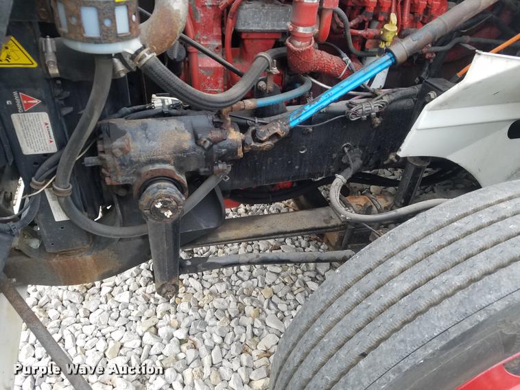 image for item F1420 2007 International 9400i semi truck