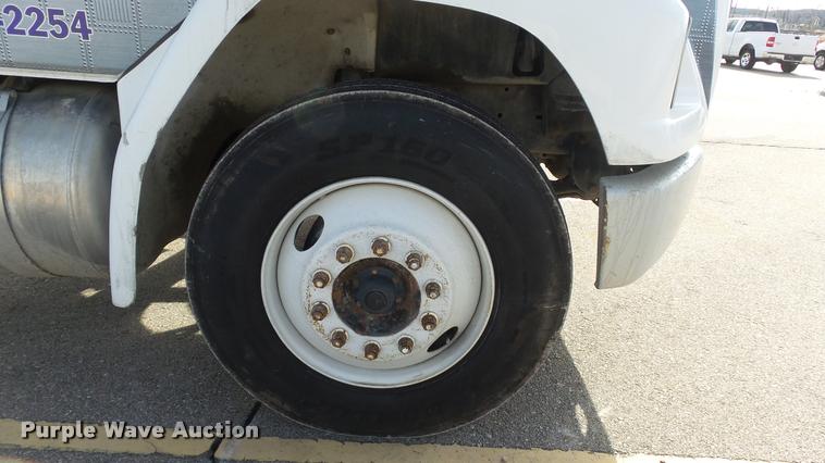 image for item K8010 1998 Freightliner FL80 truck cab and chassis