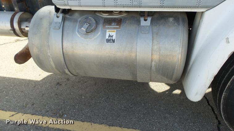 image for item K8010 1998 Freightliner FL80 truck cab and chassis