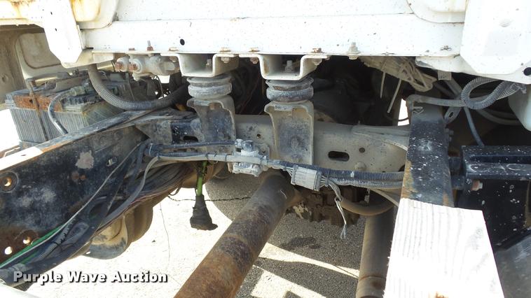 image for item K8010 1998 Freightliner FL80 truck cab and chassis