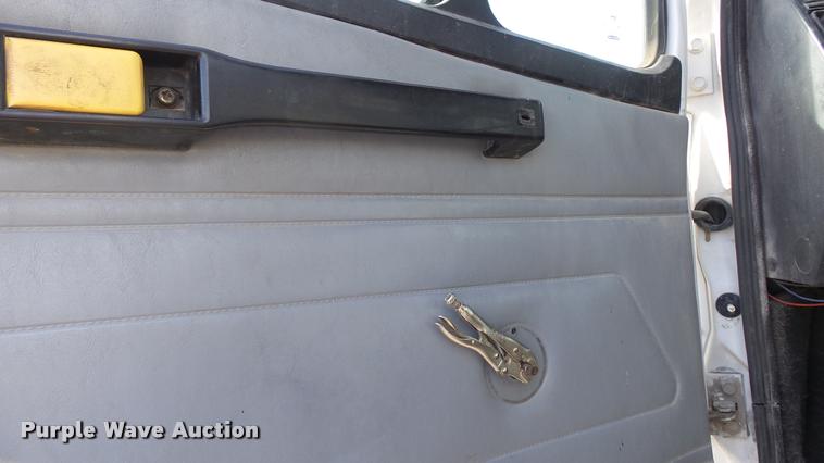 image for item K8010 1998 Freightliner FL80 truck cab and chassis