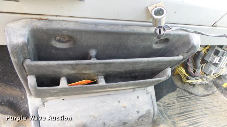 image for item K8010 1998 Freightliner FL80 truck cab and chassis