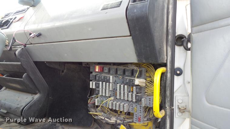 image for item K8010 1998 Freightliner FL80 truck cab and chassis