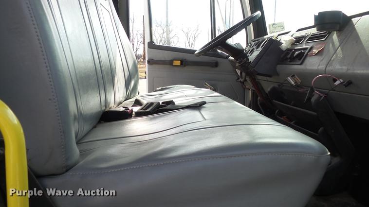 image for item K8010 1998 Freightliner FL80 truck cab and chassis