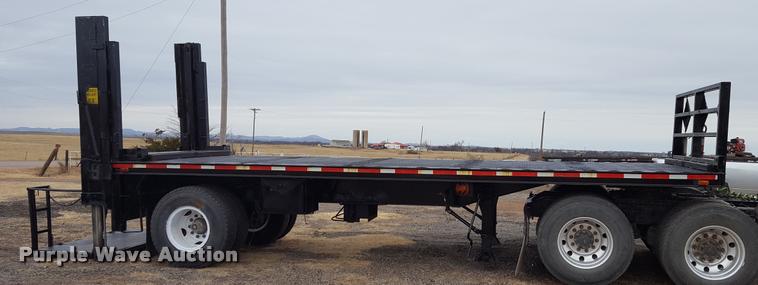 image for item L1730 1985 Schnure flatbed trailer