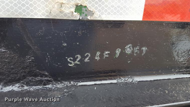 image for item L1730 1985 Schnure flatbed trailer