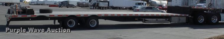 image for item L4534 2014 Fontaine drop deck trailer