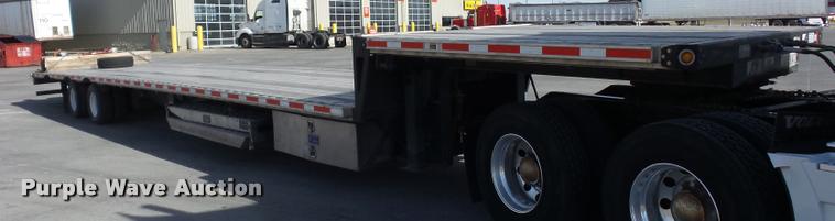 image for item L4534 2014 Fontaine drop deck trailer