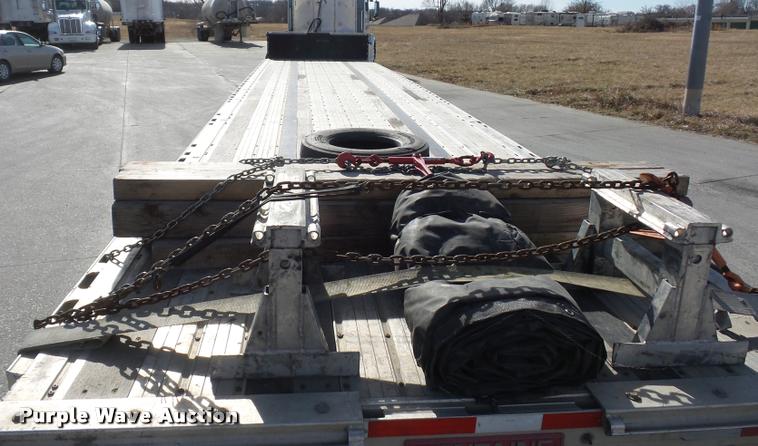 image for item L4534 2014 Fontaine drop deck trailer