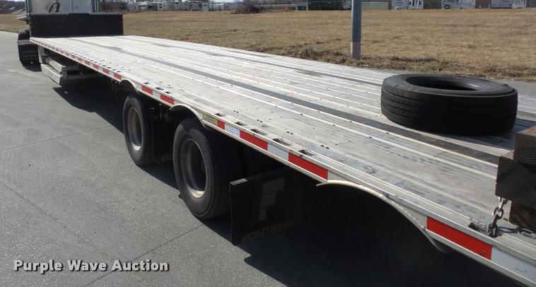 image for item L4534 2014 Fontaine drop deck trailer