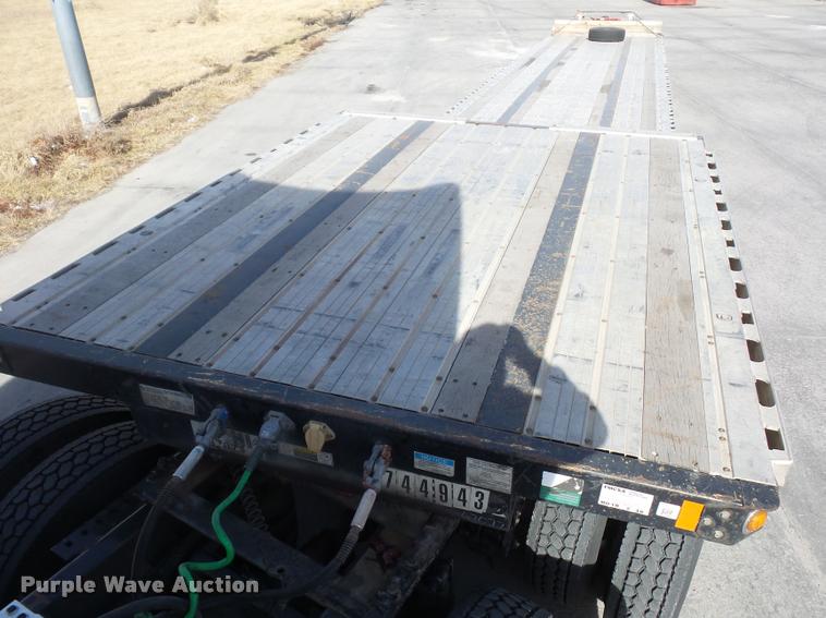 image for item L4534 2014 Fontaine drop deck trailer