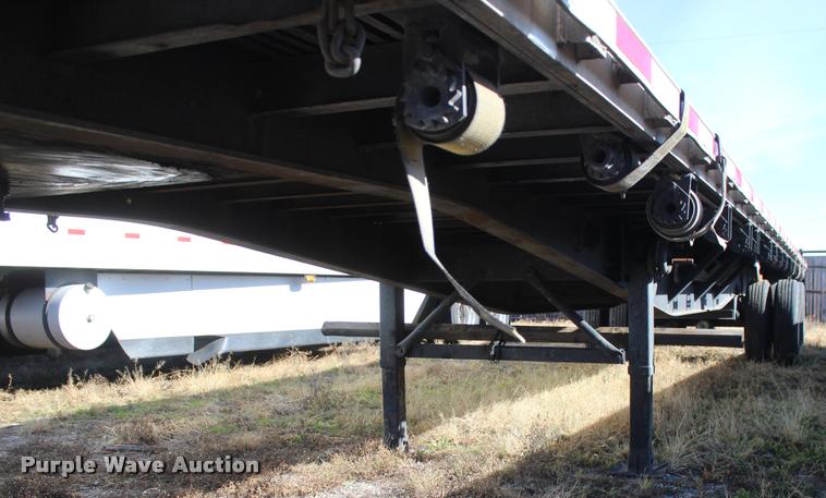 image for item L4947 1998 Wabash 920 flatbed trailer