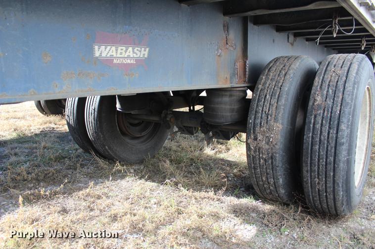 image for item L4947 1998 Wabash 920 flatbed trailer