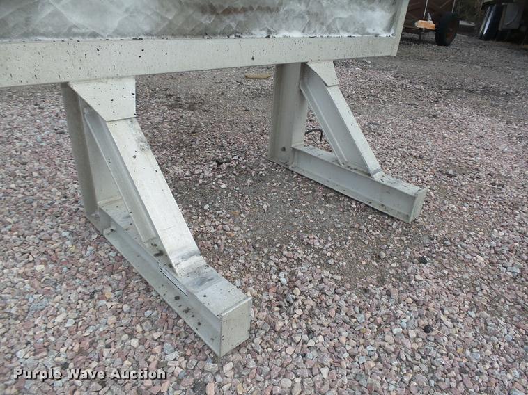 image for item AU9699 Merritt aluminum headache rack