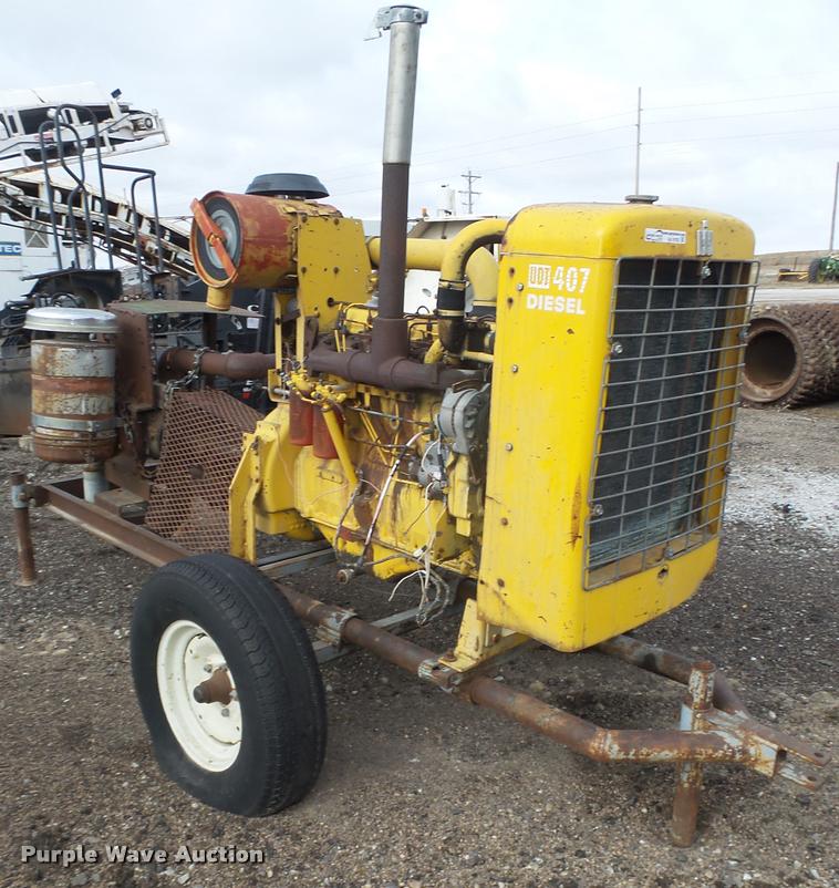 image for item AU9702 International UD407 air blower