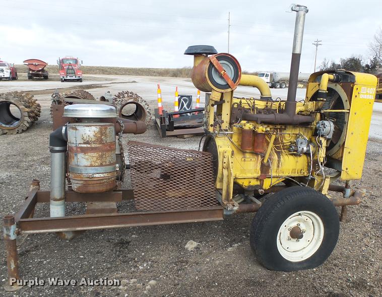 image for item AU9702 International UD407 air blower