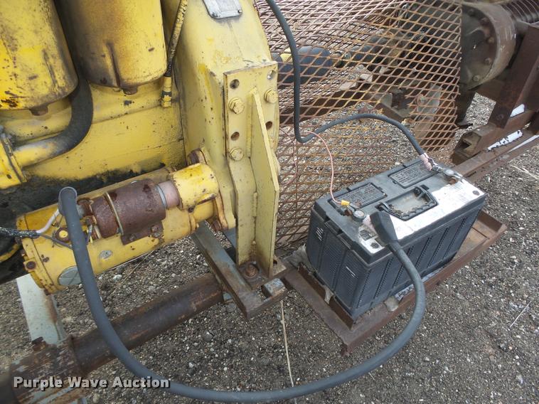 image for item AU9702 International UD407 air blower