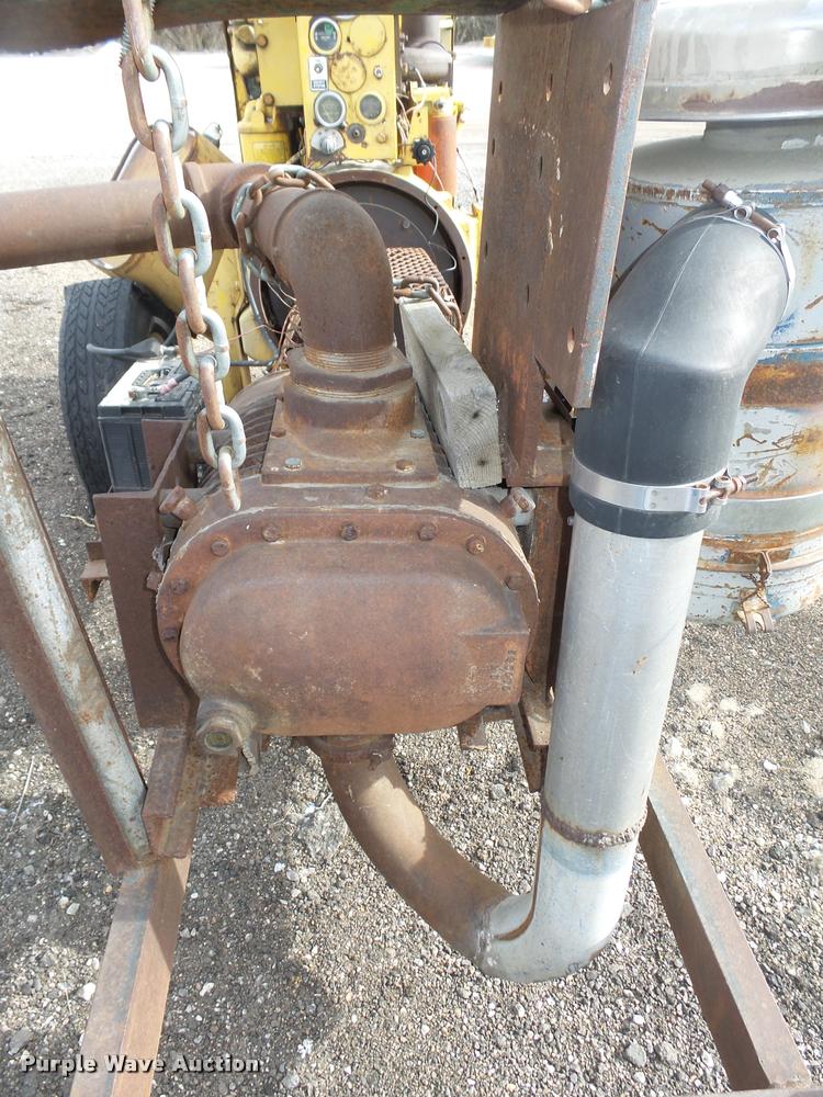 image for item AU9702 International UD407 air blower