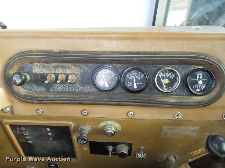 image for item DA0501 Caterpillar 615C Series I elevating scraper