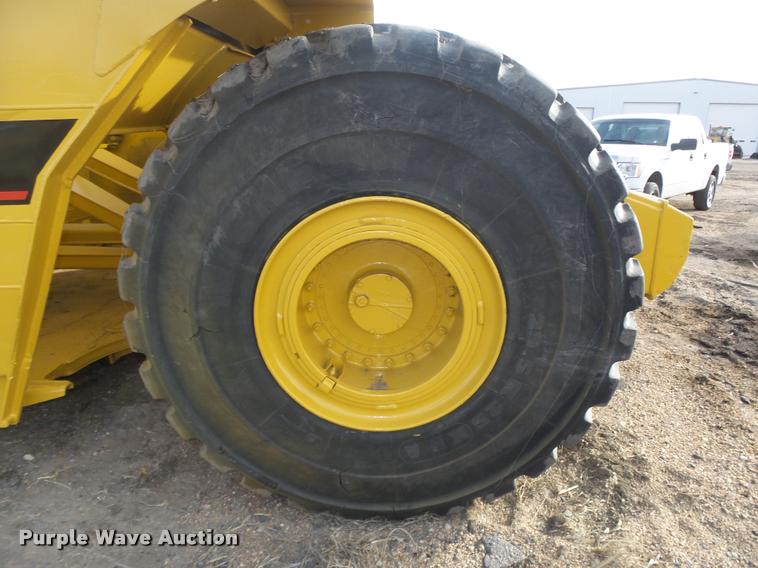 image for item DA0501 Caterpillar 615C Series I elevating scraper