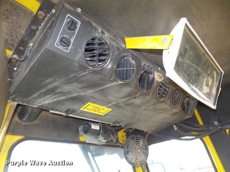 image for item DA0502 2007 Superior DT80 sweeper