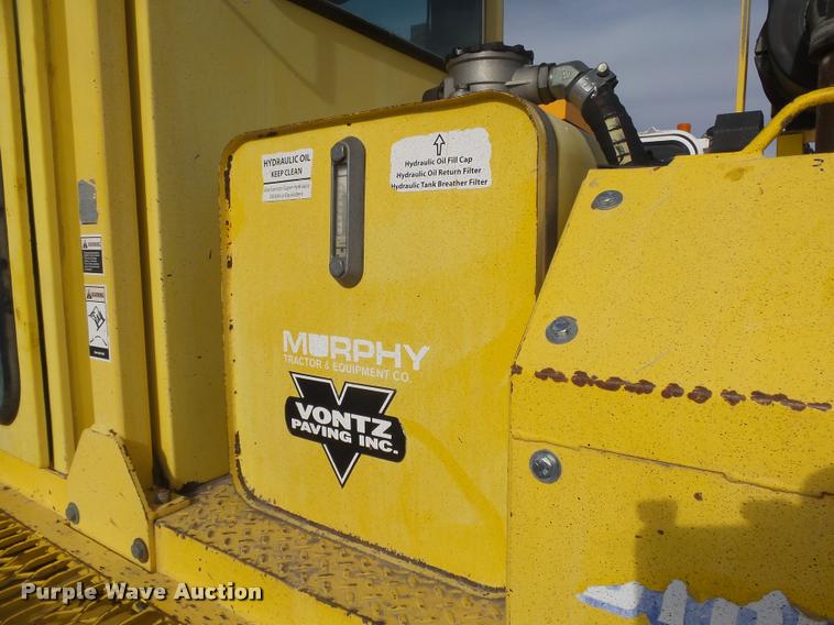 image for item DA0502 2007 Superior DT80 sweeper