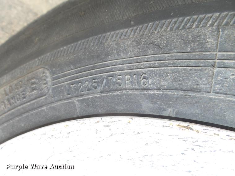 image for item DA0502 2007 Superior DT80 sweeper