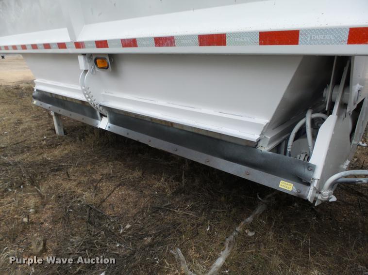 image for item DA0503 2012 Dakota 4300BDT bottom dump trailer