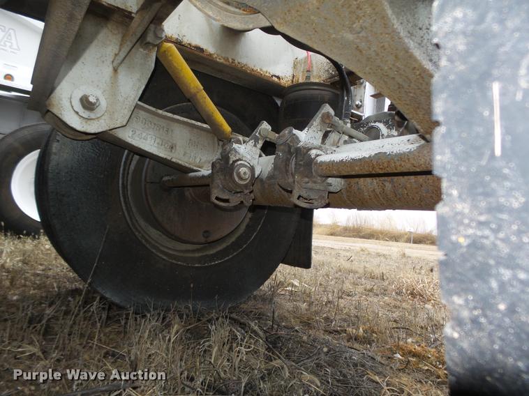 image for item DA0503 2012 Dakota 4300BDT bottom dump trailer